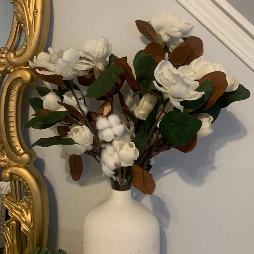 Magnolia 7‎ stems and one cotton greenery tall home decor realistic